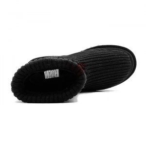 Купить UGG® Classic Rib Knit Logo Boots - Black фото 3